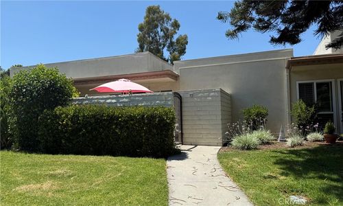 f-955 Calle Aragon, Laguna Woods, CA, 92637 | Card Image