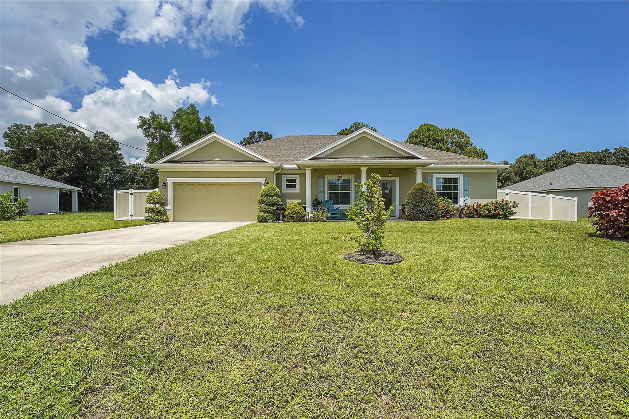 Newark Ln, Port Saint Lucie, FL 34983