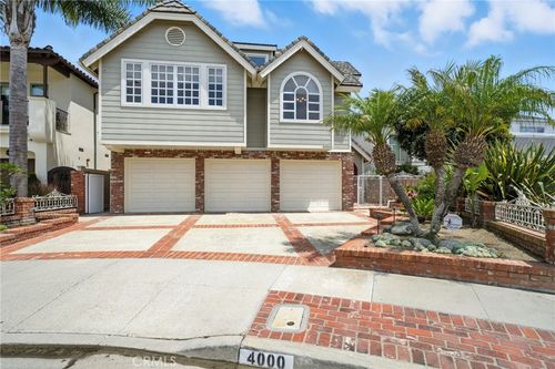 4000 Romany Dr, Oxnard, CA, 93035-2925 | Card Image