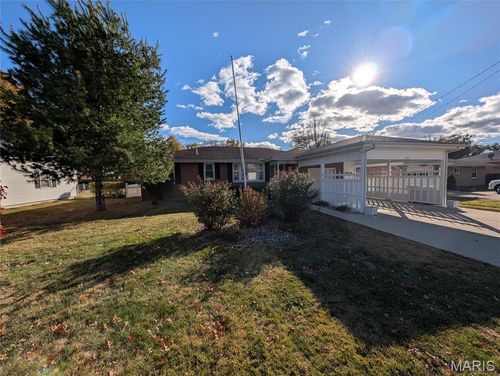 214 Canterbury St, Bethalto, IL, 62010-1710 | Card Image