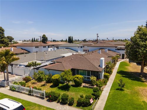 13282 Verde St, Garden Grove, CA, 92844-2479 | Card Image