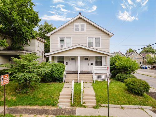 1320 N 4th St, Columbus, OH, 43201-2502 | Card Image