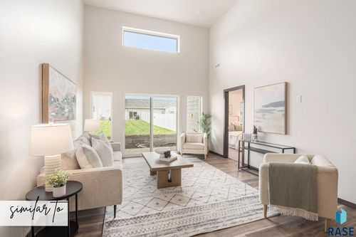 2521 E Cama Pl, Sioux Falls, SD, 57108-8334 | Card Image