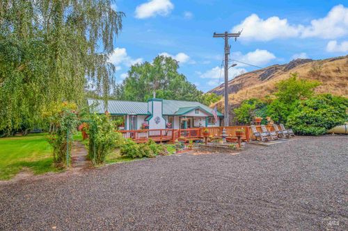 8385 Asotin Creek Rd, Asotin, WA, 99402-9745 | Card Image