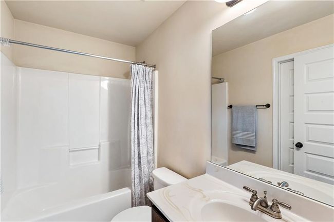 7946 White Oak Loop, House other with 5 bedrooms, 4 bathrooms and 2 parking in Stonecrest GA | Image 35