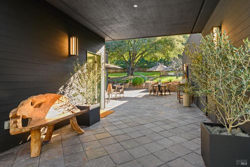 601 First St, Sebastopol, CA, 95472-4121 | Card Image