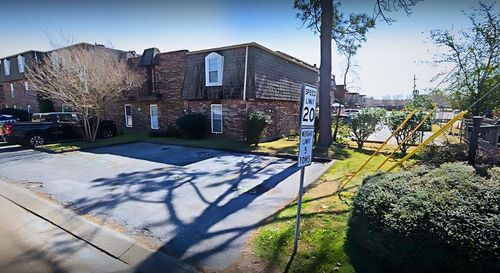 500-6200 Riverside Dr, Metairie, LA, 70003-7202 | Card Image