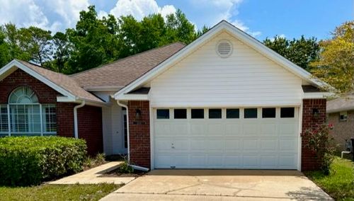 4204 Whitetail Cir, Niceville, FL, 32578-7111 | Card Image