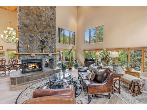 82 Saw Whiskers Cir, Keystone, CO, 80435-7900 | Card Image