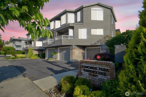 e-610 Daley St, Edmonds, WA, 98020-3000 | Card Image
