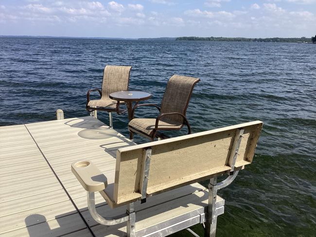 Relax on deck seating | Image 14