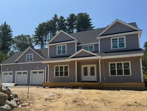28 Goodwin Dr, Foxboro, MA, 02035-4203 | Card Image