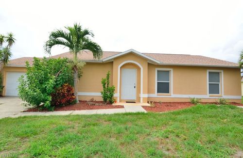907 Ne 10th Ter, Cape Coral, FL, 33909 | Card Image