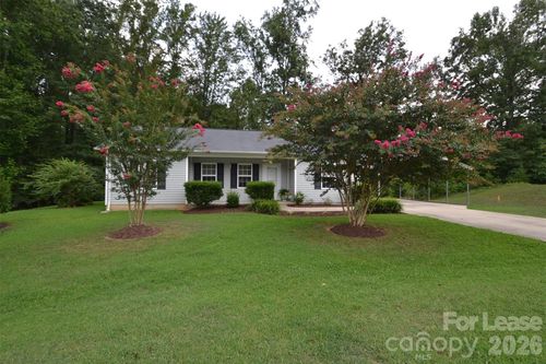 112 Dundee Ct, Maiden, NC, 28650-9476 | Card Image