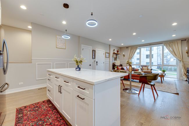 1S - 2500 N 74 Th Ave, Condo with 3 bedrooms, 3 bathrooms and 2 parking in Elmwood Park IL | Image 11