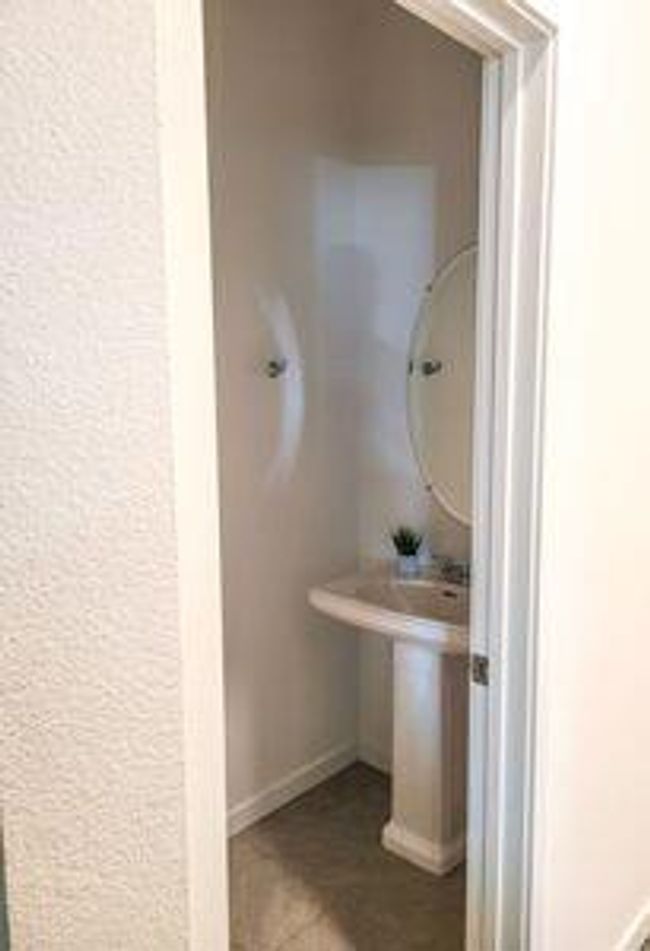 pic 21 | Image 25