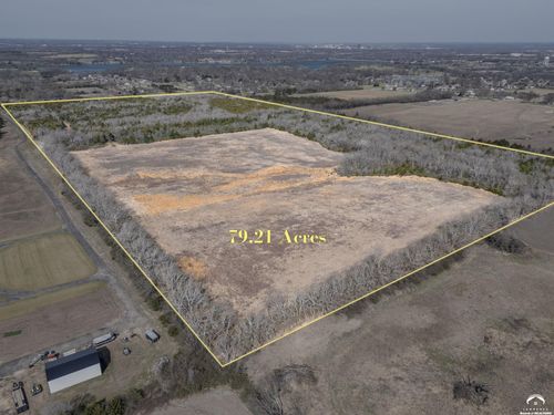 3900 BLK Se Croco Road, Topeka, KS, 66609 | Card Image