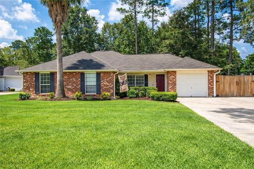 605 Armand St, Mandeville, LA, 70448-2333 | Card Image