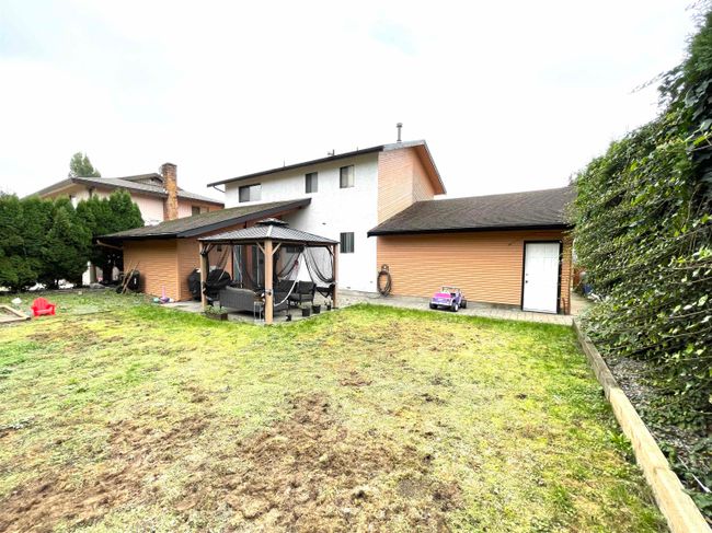 32711 Bellvue Crescent, House other with 4 bedrooms, 3 bathrooms and 4 parking in Abbotsford BC | Image 4