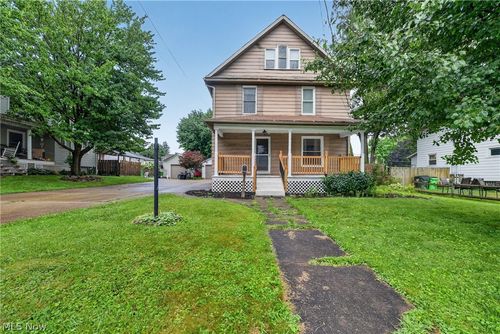 1615 W Market St, Orrville, OH, 44667-1729 | Card Image