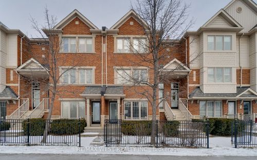 7-3335 Thomas St, Mississauga, ON, L5M0P7 | Card Image