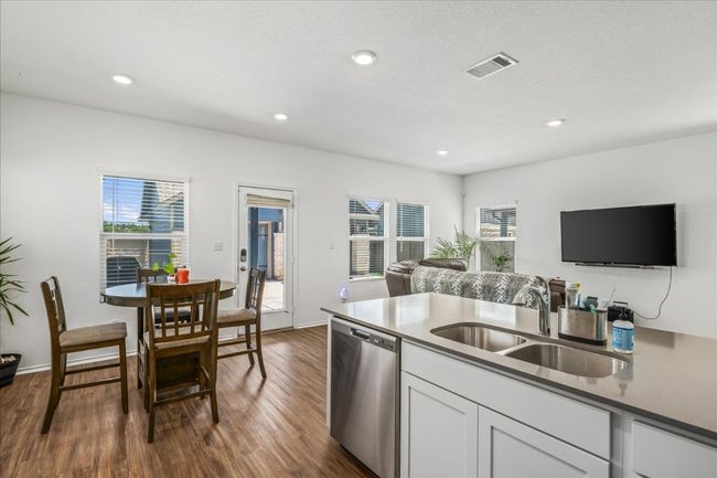 1725 Cobblecrest Ln, House other with 4 bedrooms, 3 bathrooms and 4 parking in Leander TX | Image 12