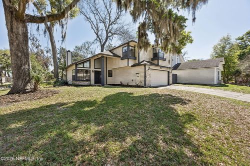3547 Marsh Creek Dr, Jacksonville, FL, 32277-8906 | Card Image