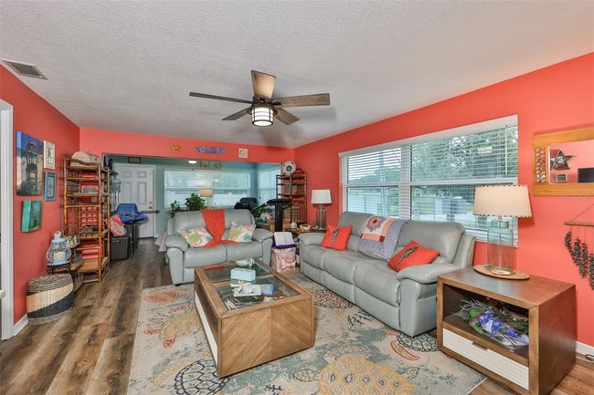 UNIT-72 - 11200 102 Nd Ave, Condo with 2 bedrooms, 2 bathrooms and null parking in SEMINOLE FL | Image 14