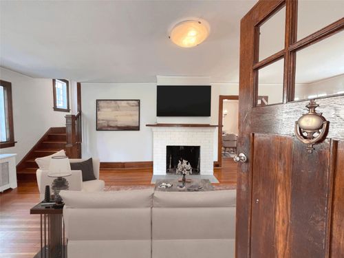 115 Lee Rd, Scarsdale, NY, 10583-5229 | Card Image