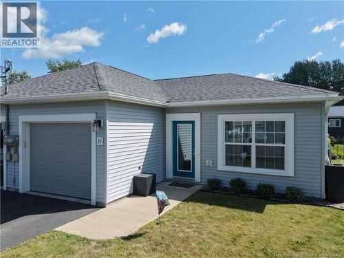 25 Parkview Lane, Sussex, NB, E4E0J8 | Card Image