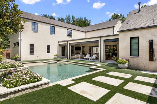 10510 Les Jardins Dr, Dallas, TX, 75229-5458 | Card Image