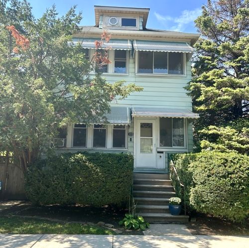 1113 Elgin Ave, Forest Park, IL, 60130-2332 | Card Image