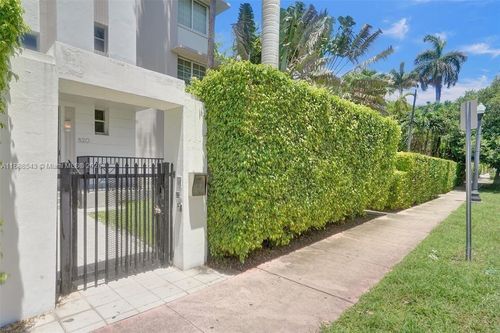 ste-104-820 Euclid Ave, Miami Beach, FL, 33139-5706 | Card Image