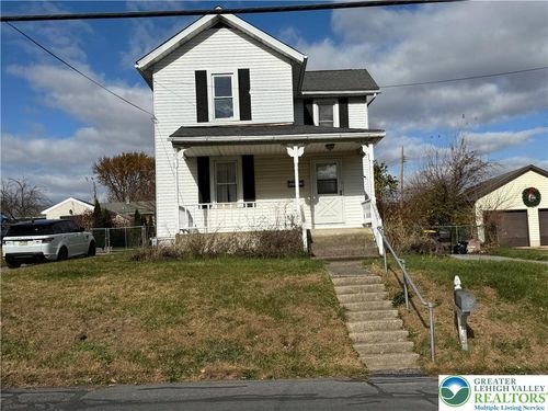 2955 Middletown Rd, BETHLEHEM, PA, 18020-4233 | Card Image