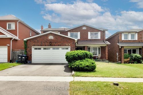 1474 Bough Beeches Blvd, Mississauga, ON, L4W3B5 | Card Image