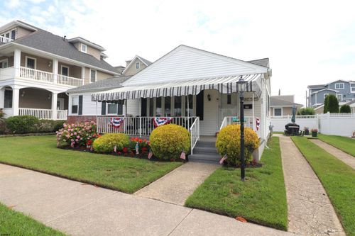 29 S 32nd Ave, Longport, NJ, 08403-1517 | Card Image