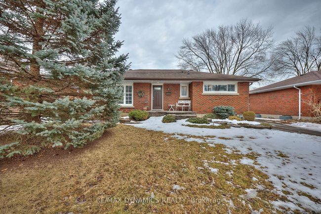 34 Barron St, House other with 3 bedrooms, 1 bathrooms and 3 parking in Welland ON | Image 36