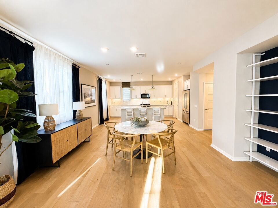 Residential Lease in Inglewood 3