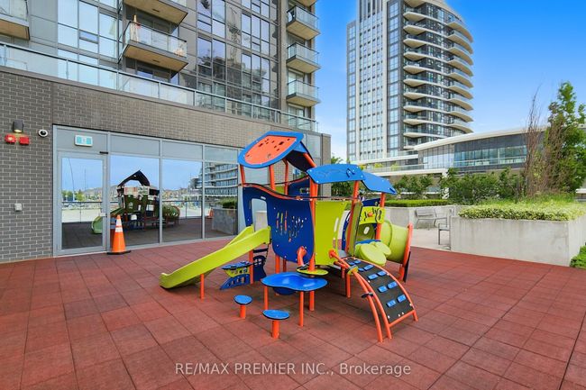 2210 - 5025 Four Springs Ave, Condo with 2 bedrooms, 1 bathrooms and null parking in Mississauga ON | Image 23