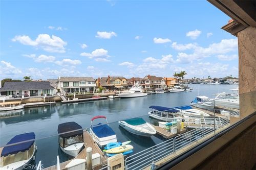 127-17086 Bluewater Ln, Huntington Beach, CA, 92649-2902 | Card Image