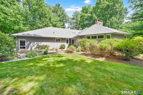 2 Merrywood, Simsbury, CT, 06070-2613 | Card Image