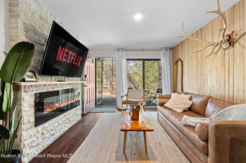 d6-64 Highlands Dr, Hunter, NY, 12442 | Card Image