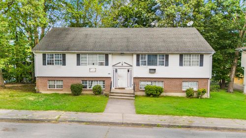 98 Angel Dr, Waterbury, CT, 06708-1249 | Card Image