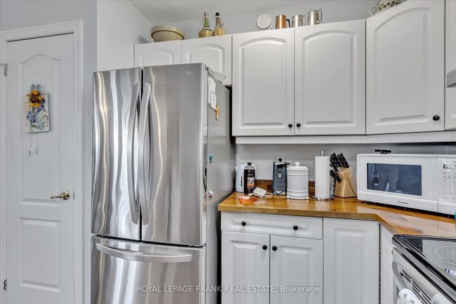 999 Baker St, House other with 5 bedrooms, 3 bathrooms and 2 parking in Peterborough ON | Image 15