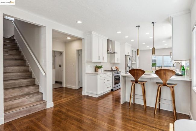 1026 Court St, House other with 4 bedrooms, 3 bathrooms and 1 parking in Alameda CA | Image 19