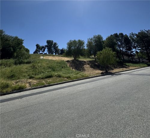 19226 Abdale, Newhall, CA, 91321 | Card Image
