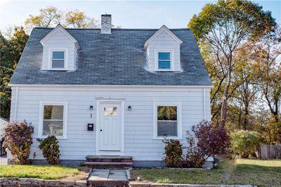 1 Palm Boulevard, House other with 2 bedrooms, 1 bathrooms and 4 parking in Warwick RI | Image 1