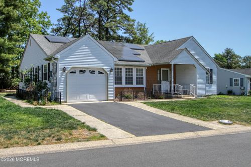 3 Amesbury Rd, Whiting, NJ, 08759-3219 | Card Image