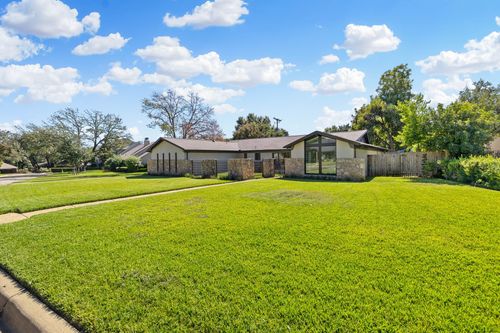 3757 Arroyo Rd, Fort Worth, TX, 76109-3410 | Card Image