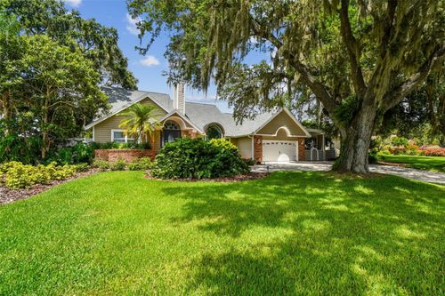 10517 Lake Williams Dr, Odessa, FL, 33556-2615 | Card Image